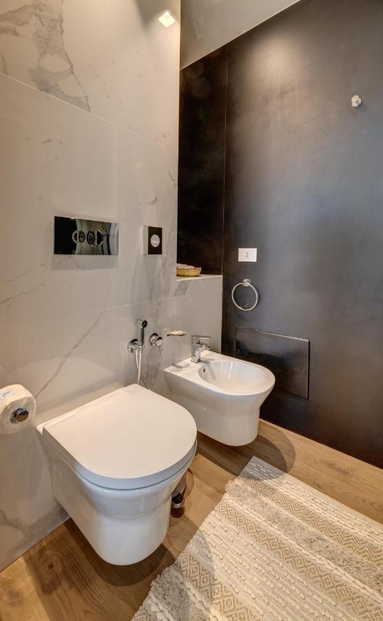 Arveskida Suite Apartment Cagliari Exterior foto