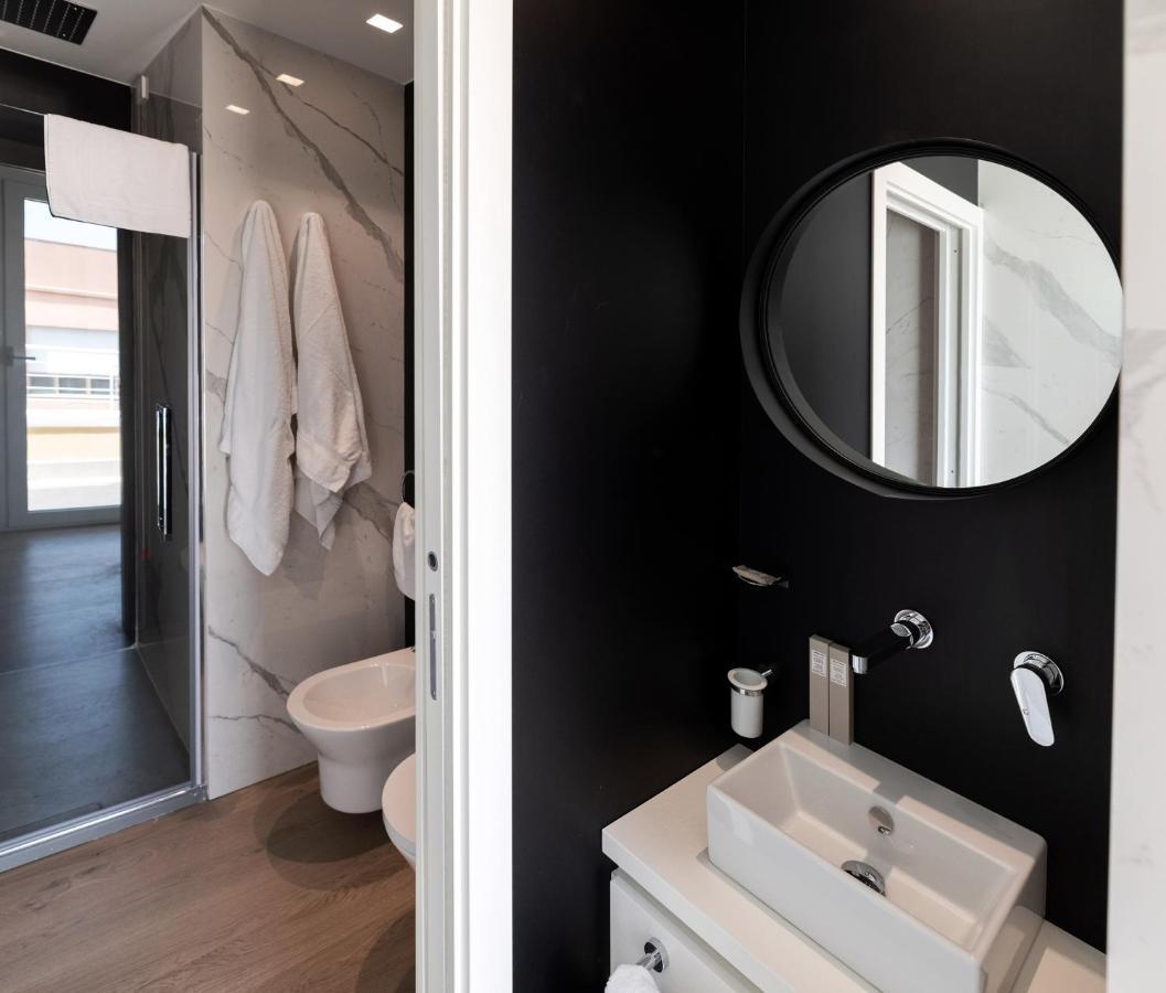 Arveskida Suite Apartment Cagliari Exterior foto